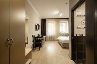 Гостиница Тройка Переславль-Залесский Номер полулюкс с 1 двуспальной кроватью-3